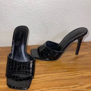 Forever 21 Black Sandal Heels
